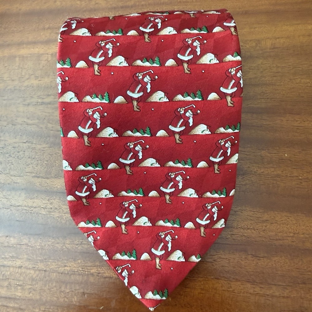 Hallmark Holiday Traditions Golfing Santa Christmas Silk Neck Tie Red 58" F/W